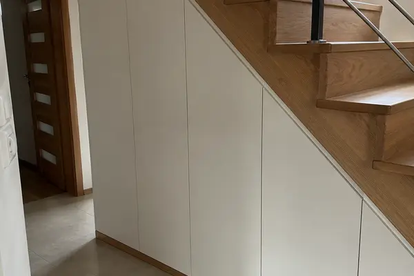 Zabudowa pod schodami na wymiar Wrocław